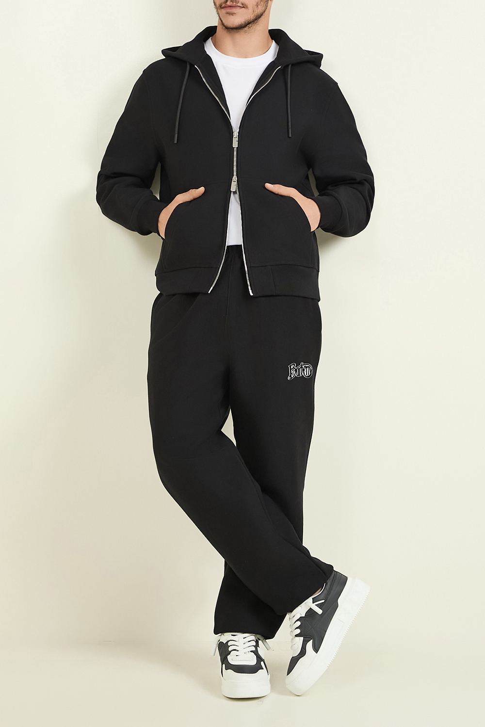 סווטשירט קפוצ'ון עם רוכסן